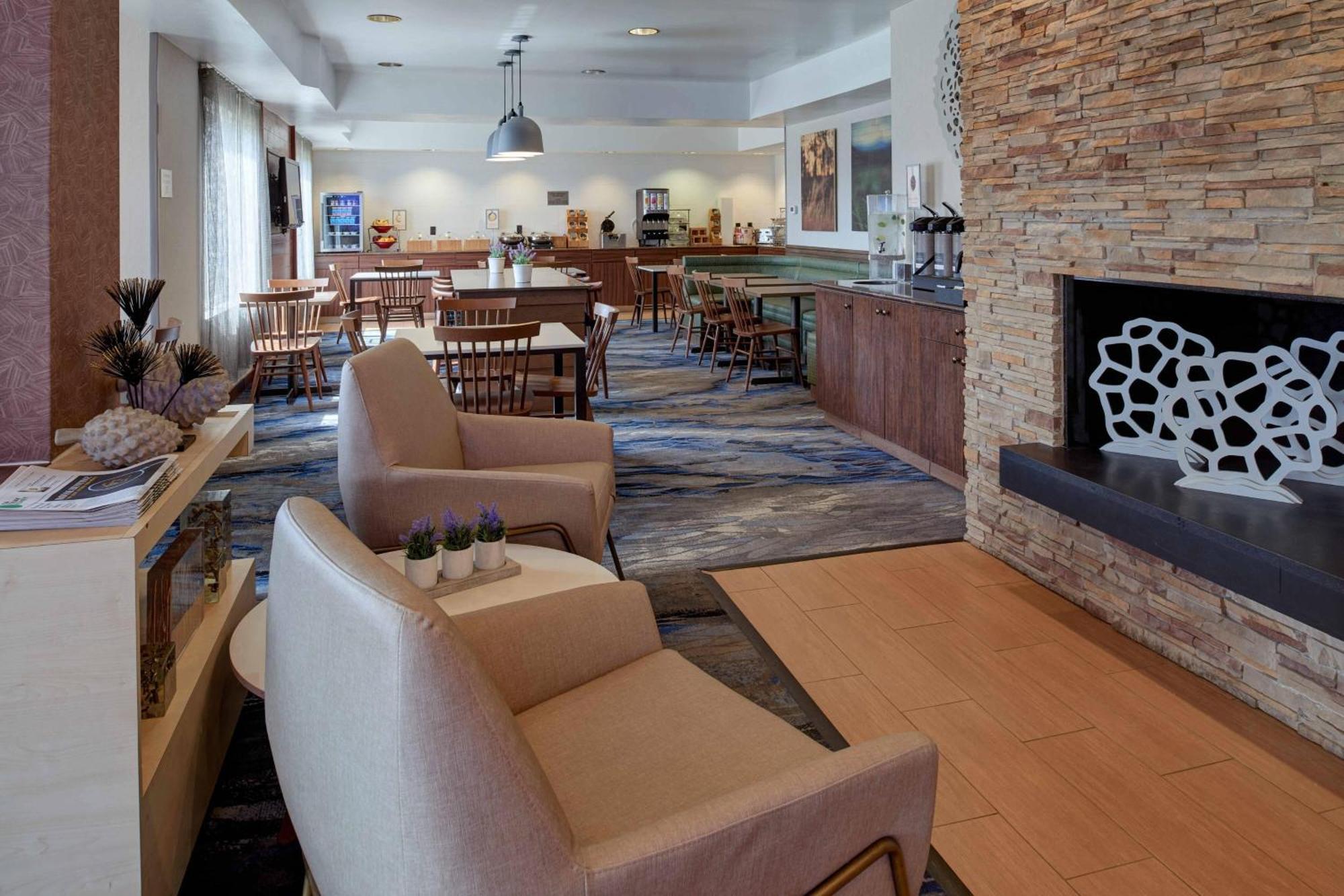 Fairfield Inn By Marriott Kalamazoo West Екстер'єр фото